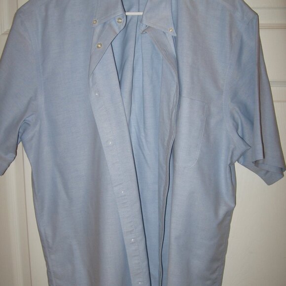 Lands' End Button Down Blue Oxford Cloth Short Sleeve Shirt Men's 16 1/2 - Picture 1 of 3